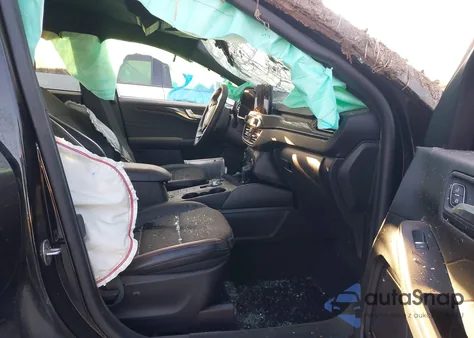 2025 Ford Escape St-Line from USA, damaged, VIN 1FMCU0MN7SUB23664